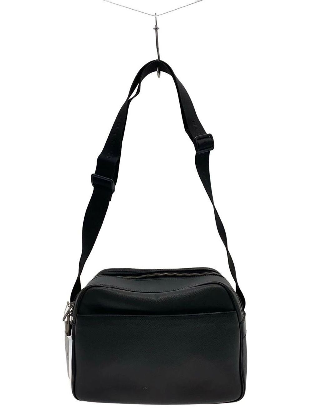 LOUIS VUITTON Reporter Taiga Black